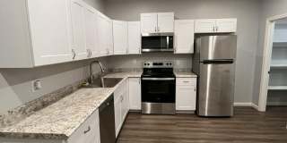 713 W Adobe Dam Drive unit: B Gallery 1