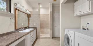 4248 W Park Row Boulevard Gallery 8