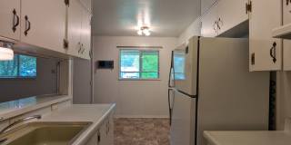 1/1 Triplex / Easy Access to I-35 / Fridge / No Carpet / CISD 1/1 Triplex / Easy Access to I-35 / Fridge / No Carpet / CISD Gallery 30