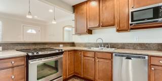 Amazing 4BR, 2BTH in Denver! Gallery 9