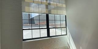 Laros Lofts Gallery 44