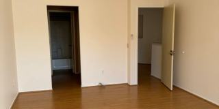 Beautiful 3 Bedroom House in Private Fontana Area CA 92337 Gallery 21