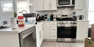 7 Elmira St. Gallery 1
