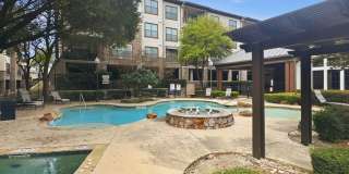 7342 Oak Manor Gallery 40