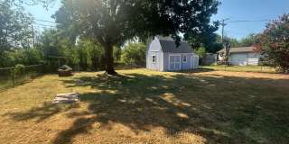 3 bed, 1 bath, 1 car garage Gallery 21