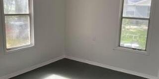731 Washington Street Gallery 7