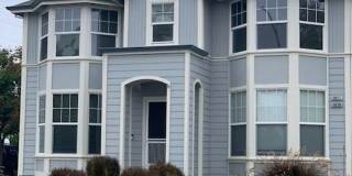 ~4 Bedroom 2.5 Bath House ~ Includes Water & has Solar ~ Huge Savings on Utilities ~ ~4 Bedroom 2.5 Bath House ~ Includes Water & has Solar ~ Huge Savings on Utilities ~ Gallery 6
