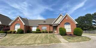 9146 Glen Cove Gallery 1