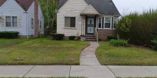 3 bedroom 1 Bath Bungalow - Now Available! 3 bedroom 1 Bath Bungalow - Now Available! Gallery 1