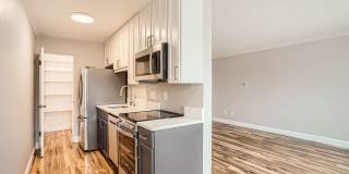 Charming Studio Condo in Platt Park Gallery 1