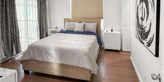 1521 W 37th Place Gallery 21