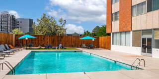 The Landmark Gallery 42