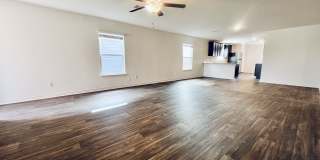 520 Locksley Cove Gallery 1