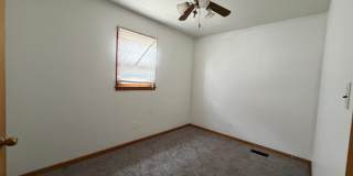 3 Bed 1 Bath 1100.00 Gallery 8