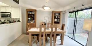 30 Willow Lane Gallery 7
