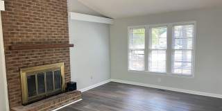 200 Lake Pine Drive Gallery 4