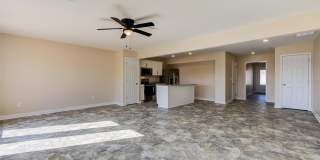 203 Dixon Circle Gallery 11