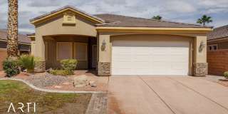 Beautiful 2-bedroom 2-bathroom and 2-car garage located in a gated community Gallery 1