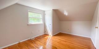 Single Family House in the North End of Hartford Gallery 18