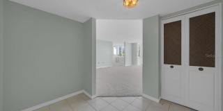 660 ISLAND Way Gallery 11