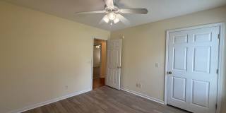 221 Millcrest Drive Gallery 12