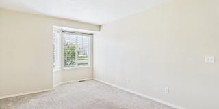 Bright & Spacious 3-Bedroom Apartment Gallery 11