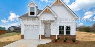 Stylish Split-Level Home in Pleasant Grove – Garage, Appliances Included & Ready for You! Gallery 1