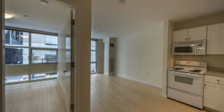 40 Boylston St Gallery 25