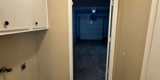 3 bed, 1 1/2 bath, 1 car garage Gallery 34