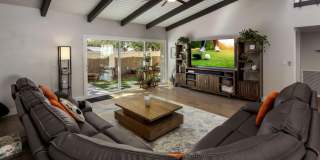 8633 E Monterosa Avenue Gallery 2