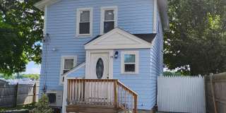 ****Warwick/Oakland Beach – Exclusive Waterfront Single Family - $2,850**** Gallery 1