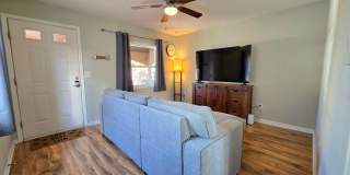 1234 Pine ST Fully Furnished Gallery 9