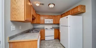 3380 Saratoga St Unit F Gallery 1