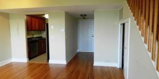 304 Chateau Rive Street unit: 304 Gallery 1