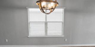 Modern 4-Bed Home with Open Layout in New Braunfels - Realtor Commission: $500 Gallery 20