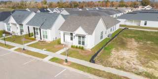 4 Bedroom Home NEW Construction in CENTRAL. Gallery 10