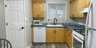 Oak Park Mid-Century Modern Beauty! Gallery 11