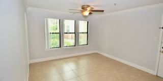 One bedroom one bathroom condo in Palmer Ranch Gallery 3