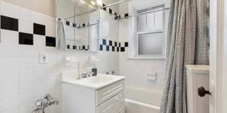 The Bryant at Oak Park I and II Gallery 19