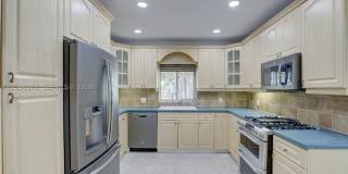 616 SW 11th Ct Gallery 16