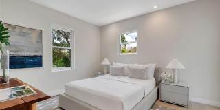 1840 SW 22nd Ter Gallery 7