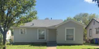 For Lease: 2716 Live Oak | Dean Highland | 2 Bed / 1 Bath Gallery 1