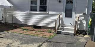 55 R Snell Avenue Gallery 8