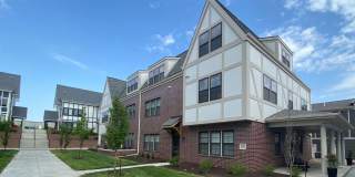 The Bungalows on the Lake - The View Gallery 302