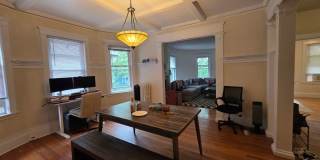 Spacious Modern Brookline 3 Bed Unit Available 9/1/26 Gallery 9