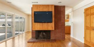 Spacious Upgraded Home in Prime Long Beach! Gallery 6