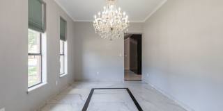 3/2.5/2 with a POOL!  FAIRWAY OAKS! Gallery 6