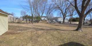 Private 2BR Austin MN Home on Quiet Dead‑End Gallery 5