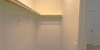 2710 Valor Gallery 45