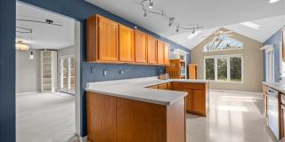 1120 N Brainard Street Gallery 3